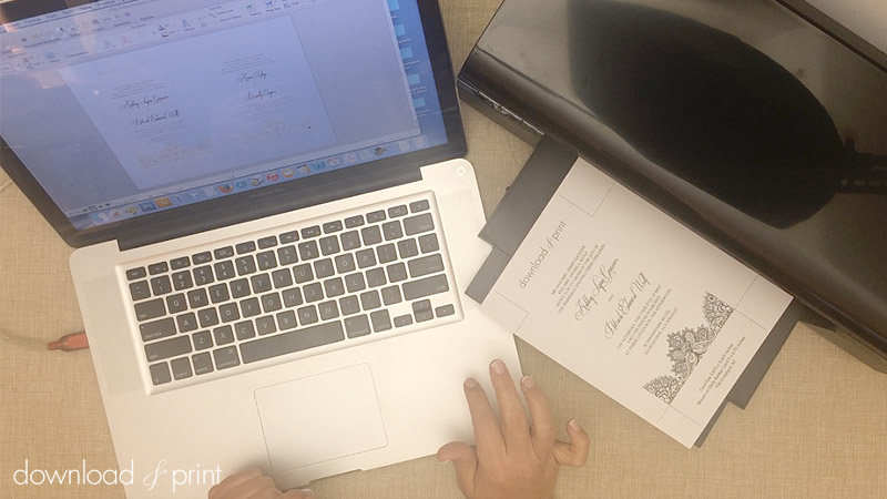 how to make invitations on the computer