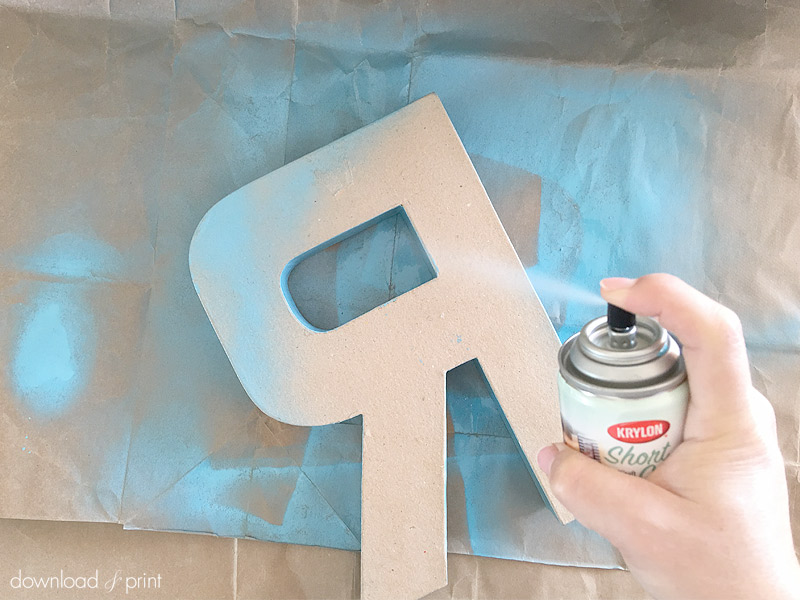 Spray paint letter decor | Download & Print